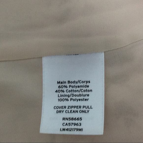 Lewit XXL Ivory Shell Lace Overlay - Picture 8 of 10